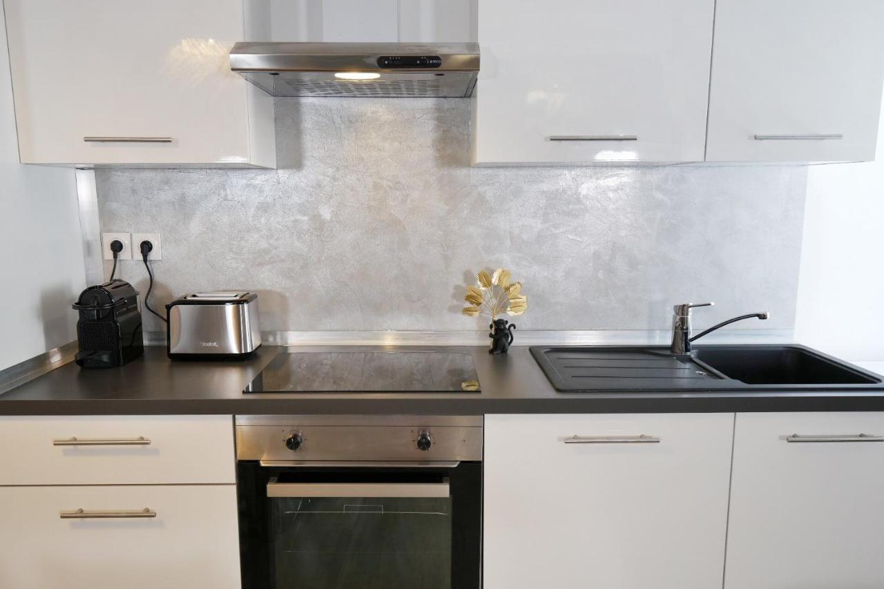 Appartements Premium En Hyper Centre Ville Бриньол Екстериор снимка